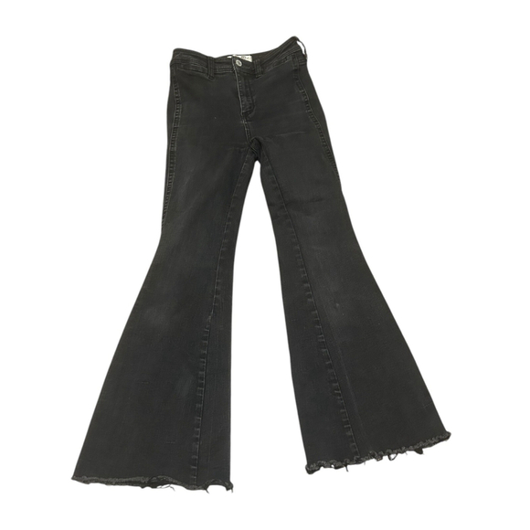 We The Free Size 25 Short Free People Black Flare Jeans Frayed Bottom - Picture 1 of 7